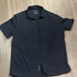 Perry Ellis Men’s Black Short-Sleeve Button-Down Shirt